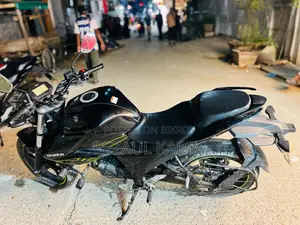 Suzuki Gixxer Fi ABS 2025 Black