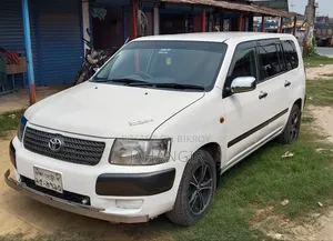 Toyota Succeed 2005 White