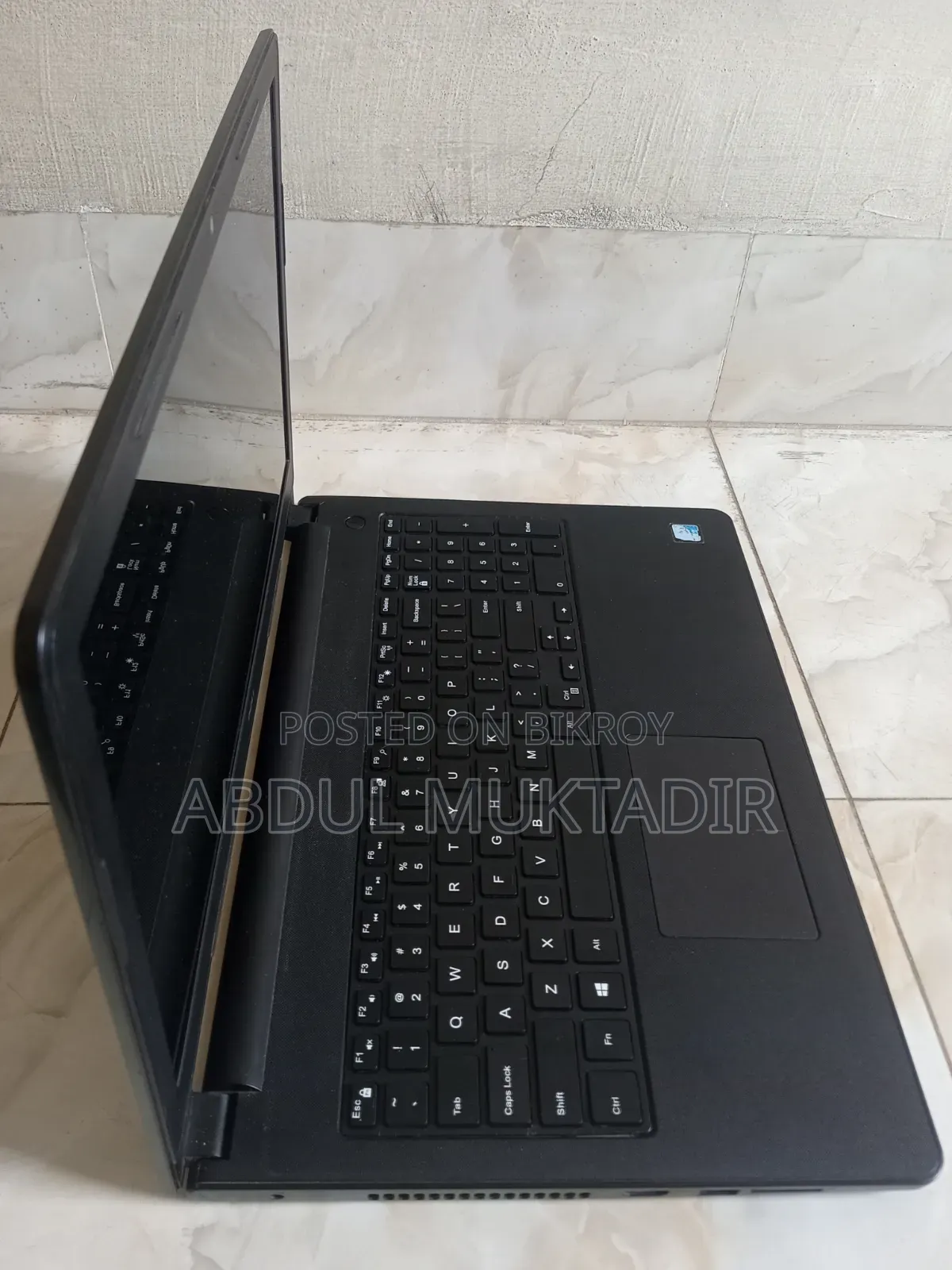 Laptop Dell Inspiron 15 3567 4GB Intel Core i3 SSD 128GB