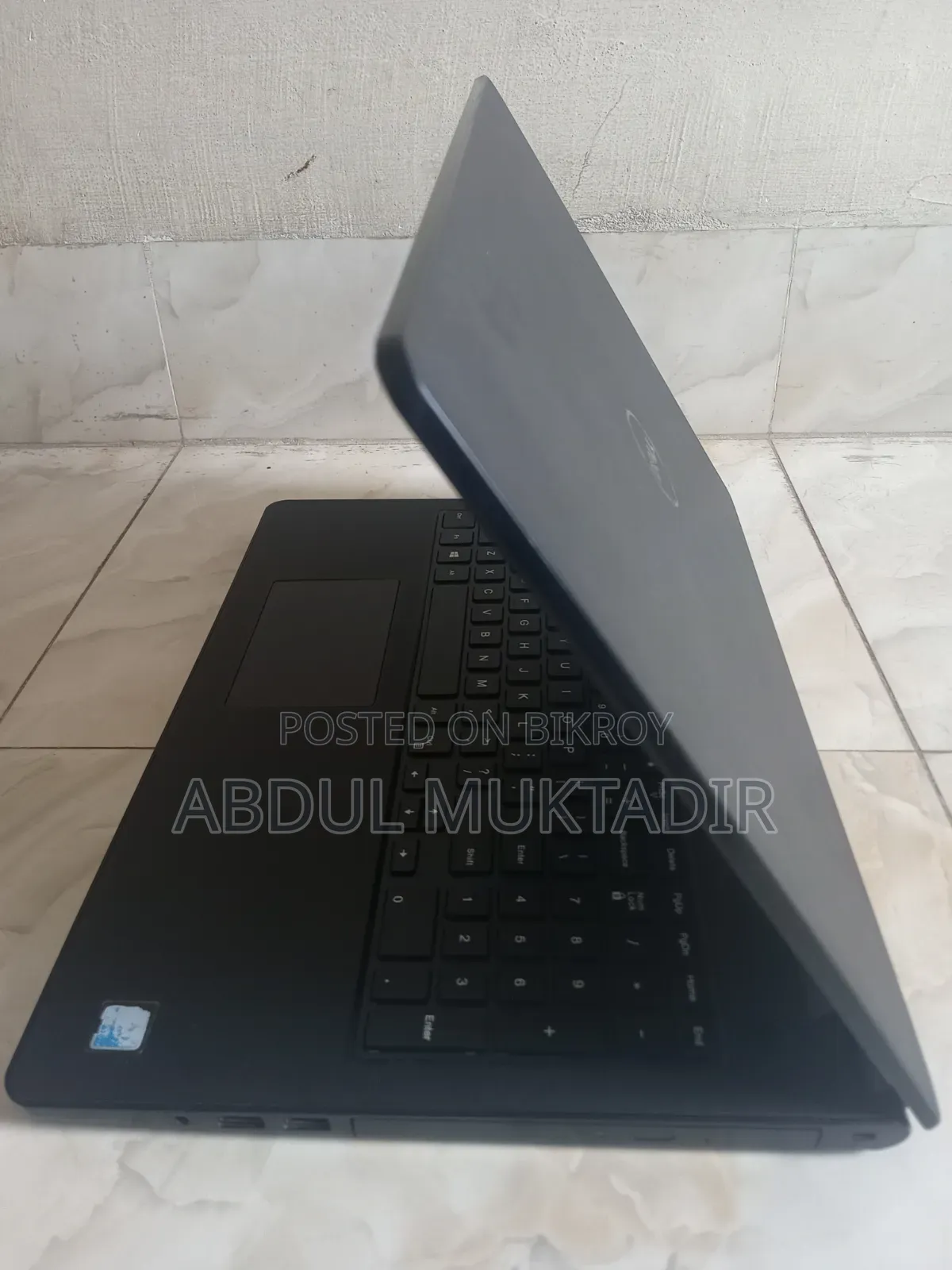 Laptop Dell Inspiron 15 3567 4GB Intel Core i3 SSD 128GB