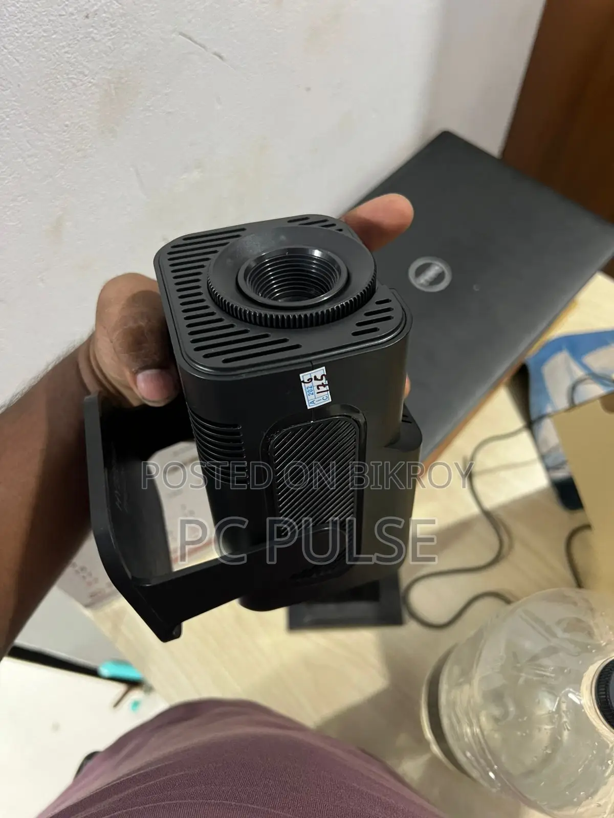 Android Smart LED Projector - Ultra HD (Brand New With Warranty)