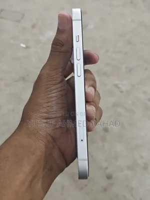 Apple iPhone 13 128 GB White