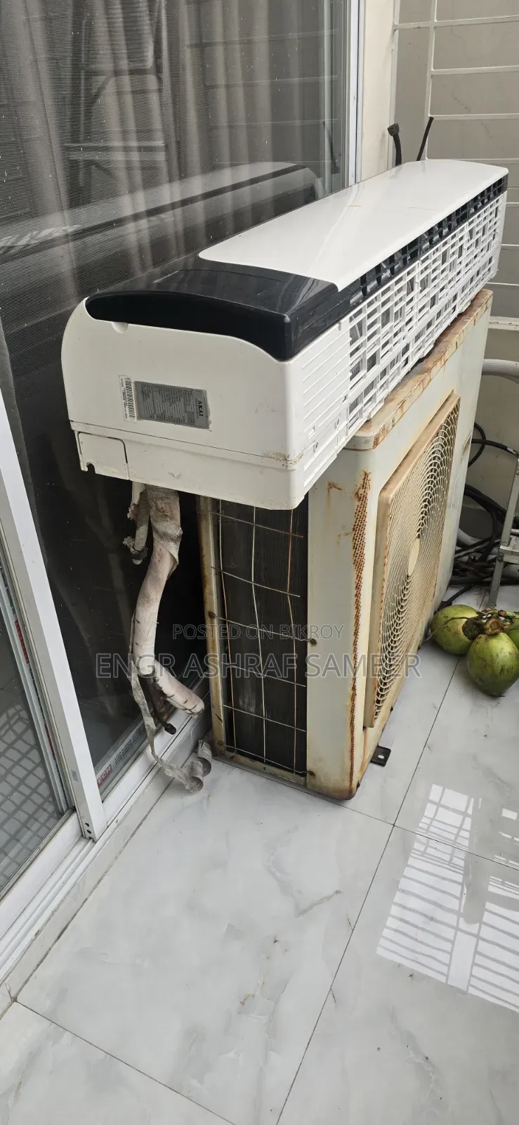 Akai Air Conditioner (2.5 Ton)