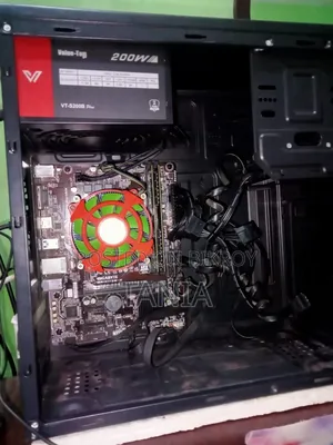 Desktop Computer Dell 16GB Intel Core i5 HDD 256GB