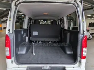 Toyota HiAce 2023 White