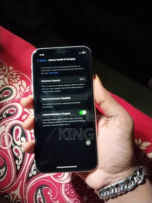 Apple iPhone XR 128 GB White