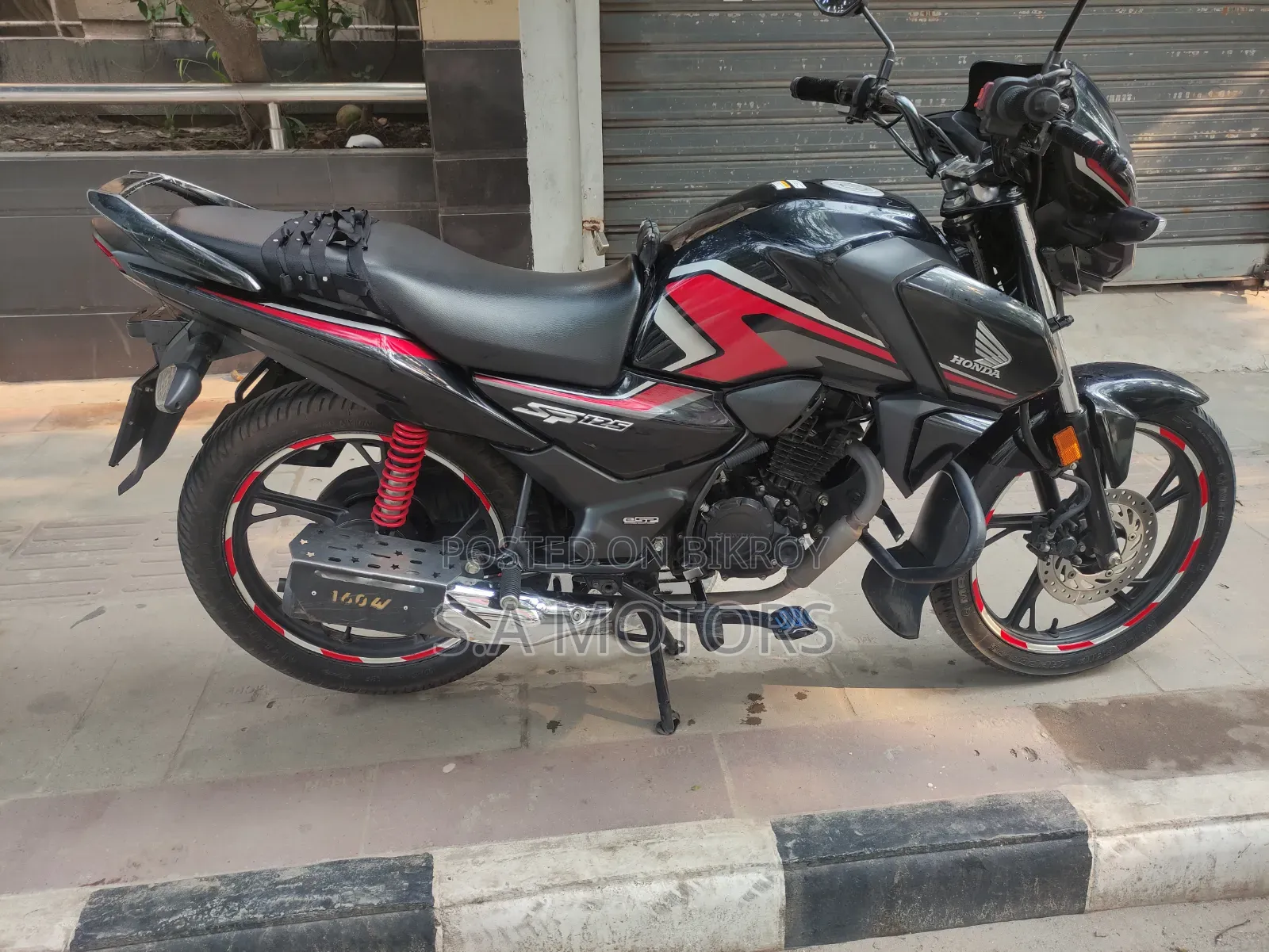 Honda CB 2024 Black