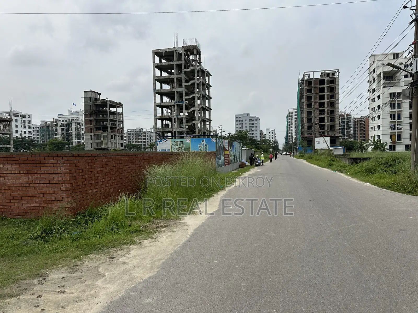Block-i Extension, 4-katha, South-facing, Bashundhara R/A