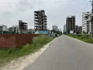 Block-i Extension, 4-katha, South-facing, Bashundhara R/A