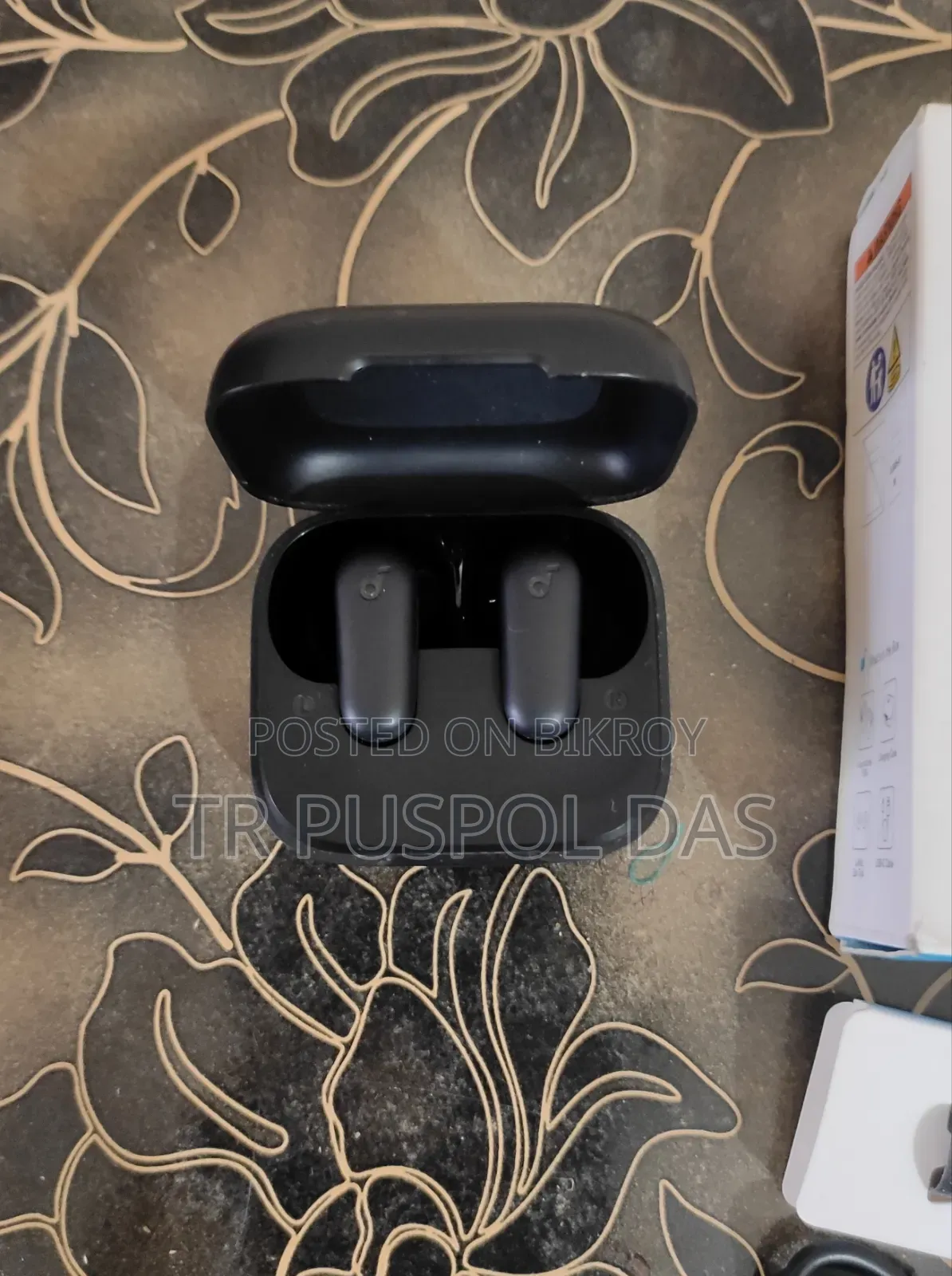 Soundcore by Anker P30i Earbuds