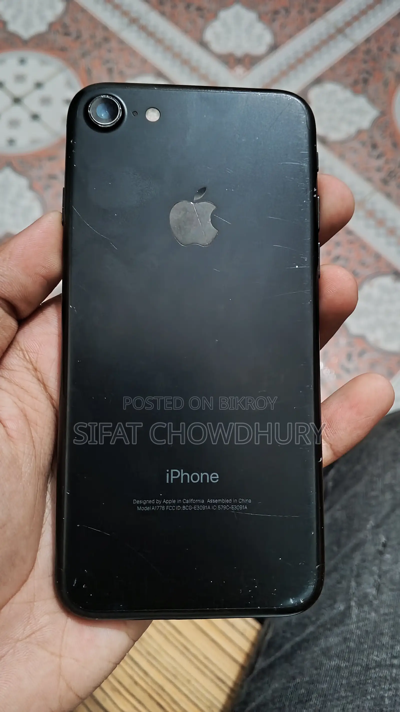 Apple iPhone 7 32 GB Black