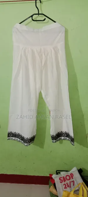Pakistani premium quality three-piece for sale.