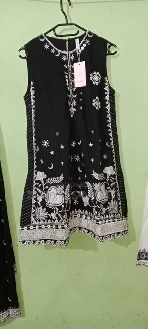 Pakistani premium quality three-piece for sale.