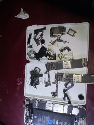 অ্যাপল আইফোন ৭ ১২৮ জিবি সিলভার
