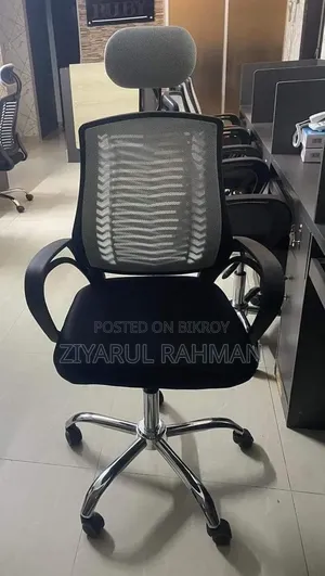 বিক্রয়ের জন্য চেয়ার