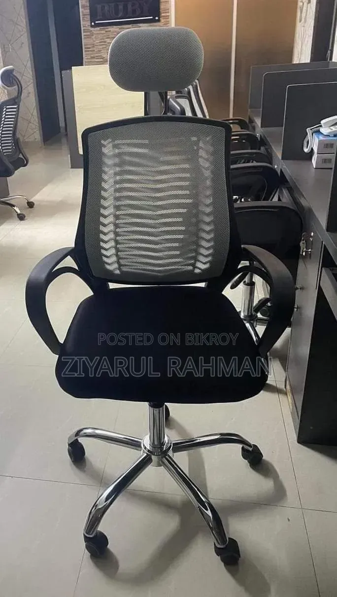 বিক্রয়ের জন্য চেয়ার