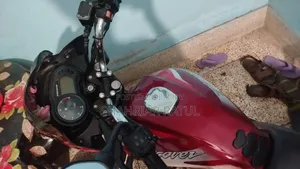 Bajaj Discover 125 2019 Red