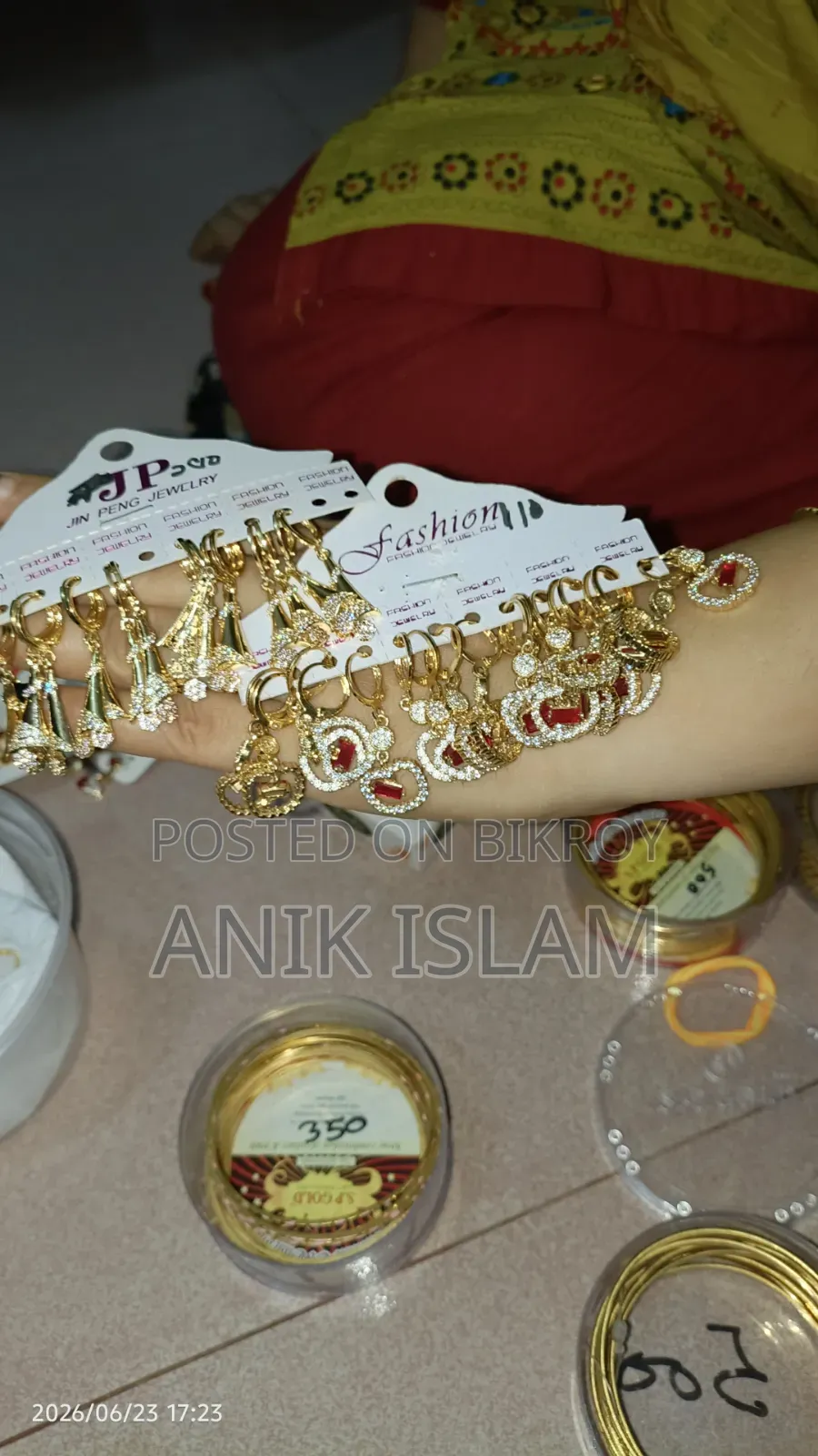 Women's Jewelry