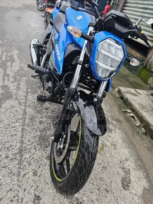 Honda CB 2026 Blue