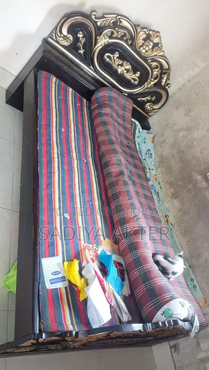 সেগুন কাঠের খাট