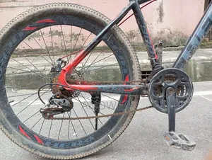 This bicycle will be sold. No problems, all parts are okay.