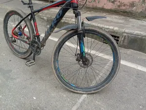 This bicycle will be sold. No problems, all parts are okay.