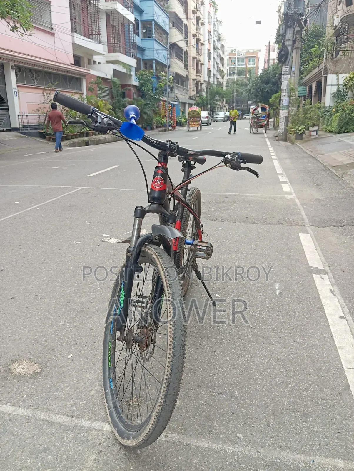 This bicycle will be sold. No problems, all parts are okay.