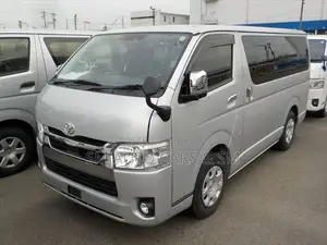 Toyota HiAce 2022 Silver