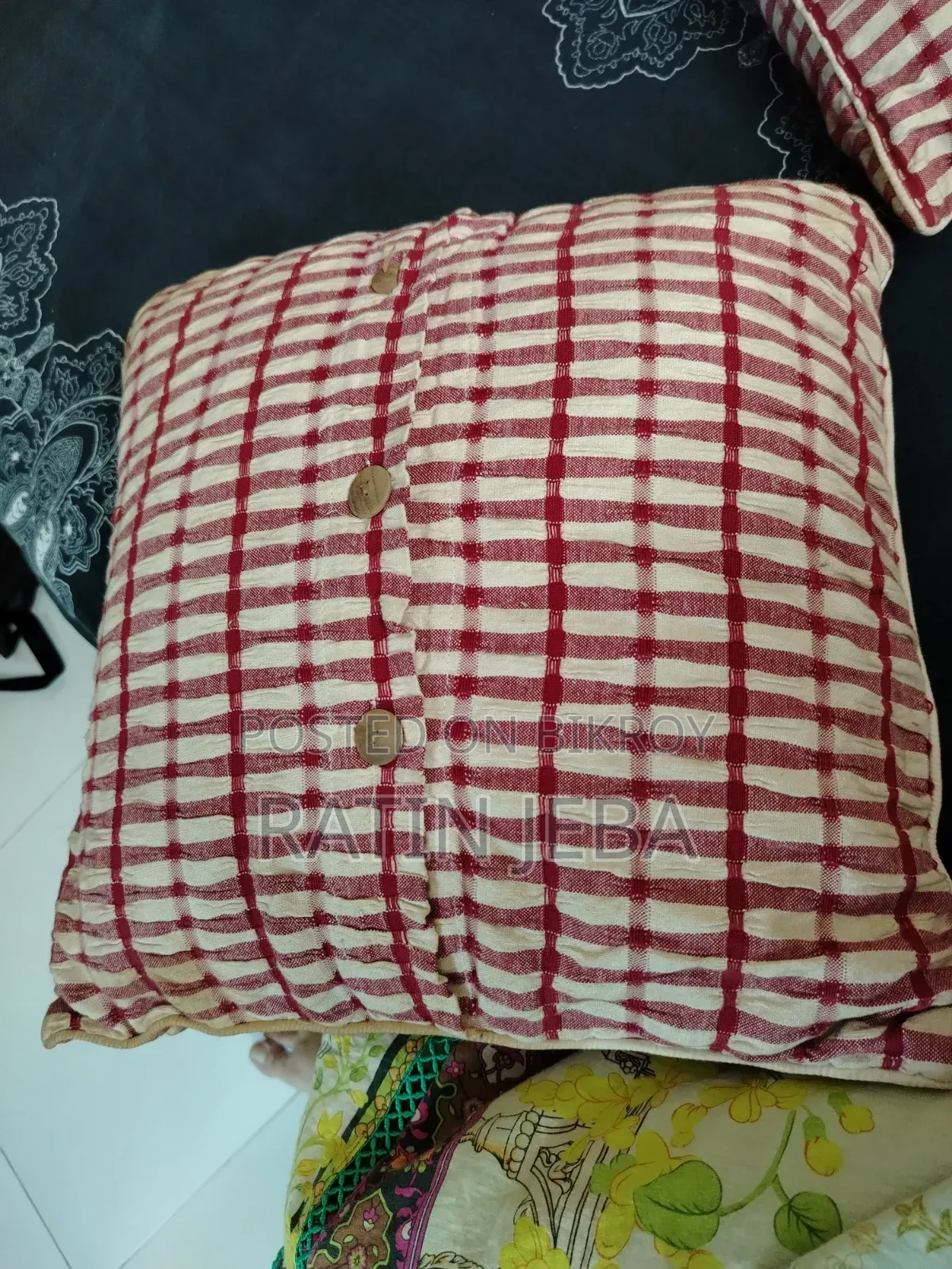 Cushion + Cushion Cover