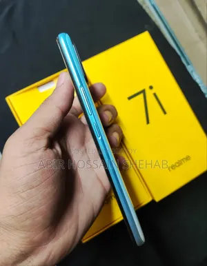 রিয়েলমি ৭আই ১২৮ জিবি ব্লু