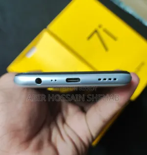 রিয়েলমি ৭আই ১২৮ জিবি ব্লু