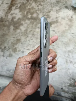 ইনফিনিক্স হট ৬০ প্রো+ ১২৮ জিবি হোয়াইট