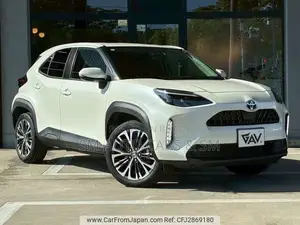 Toyota Yaris Cross ১.৫ হাইব্রিড এফডব্লিউডি ২০২১ পার্ল