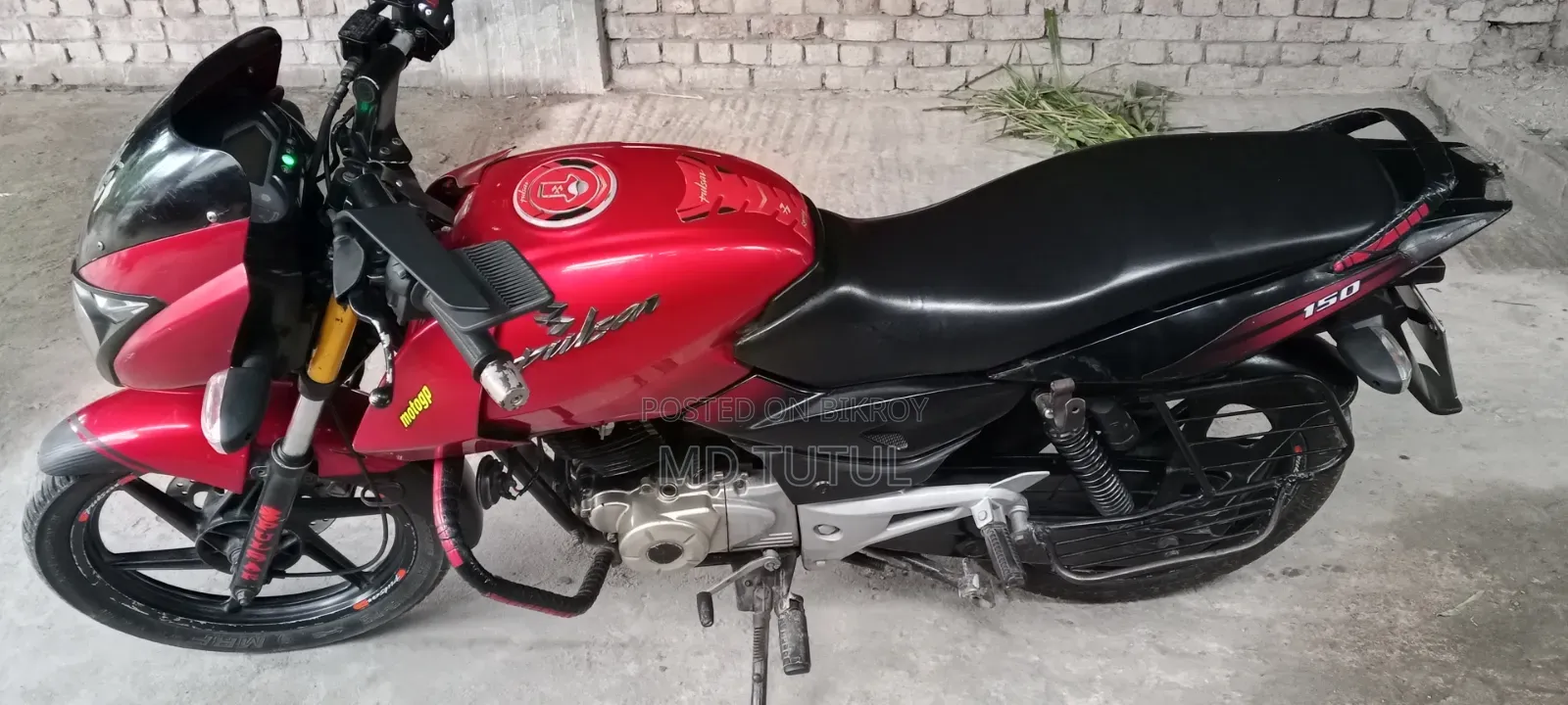 Bajaj Pulsar 150 2012 Red