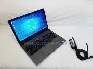 Laptop Dell 3GB Intel SSD 256GB