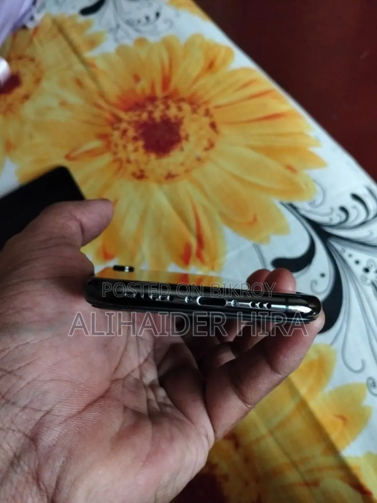 Apple iPhone XS 64 GB Black