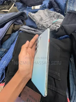 Tecno Camon 40 256 GB Blue