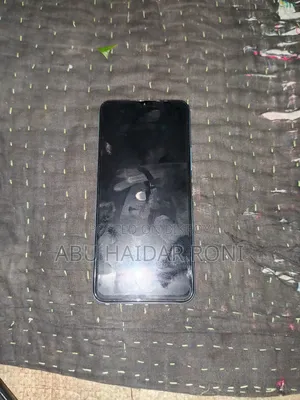 Vivo Y21 64 GB Silver