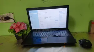 Laptop Toshiba 4GB Intel Core I3 HDD 500GB