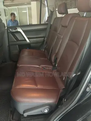 Toyota Land Cruiser Prado 2016 Black