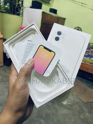 New Apple iPhone 11 128 GB White