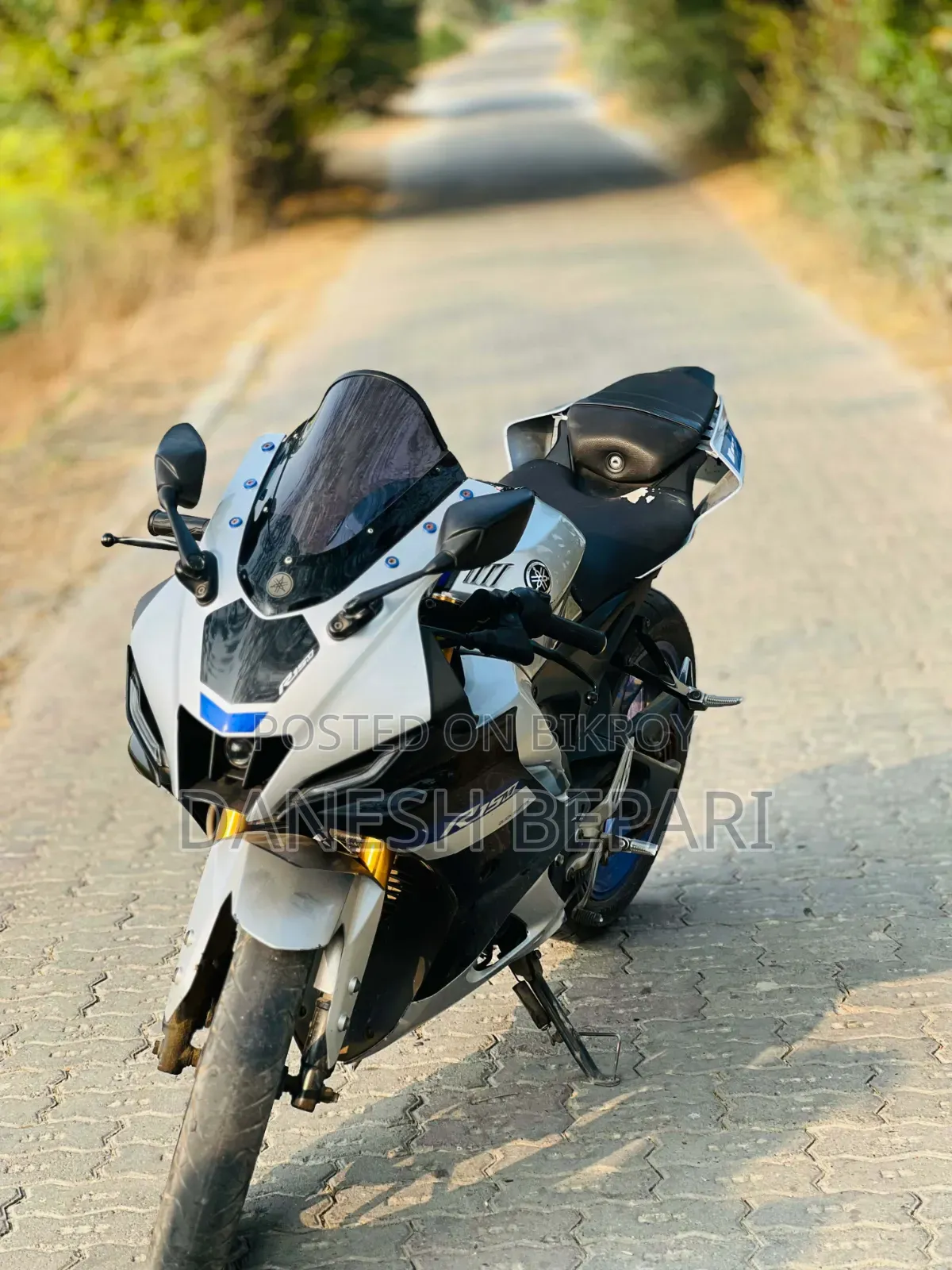 Yamaha R15 V3 2023 Beige