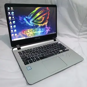 Laptop Asus 4GB Intel SSD 500GB