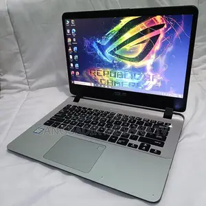 Laptop Asus 4GB Intel SSD 500GB