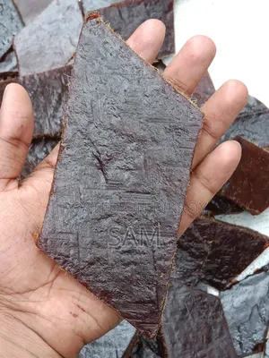 ঘরে তৈরি প্রিমিয়াম আমসত্ত্ব