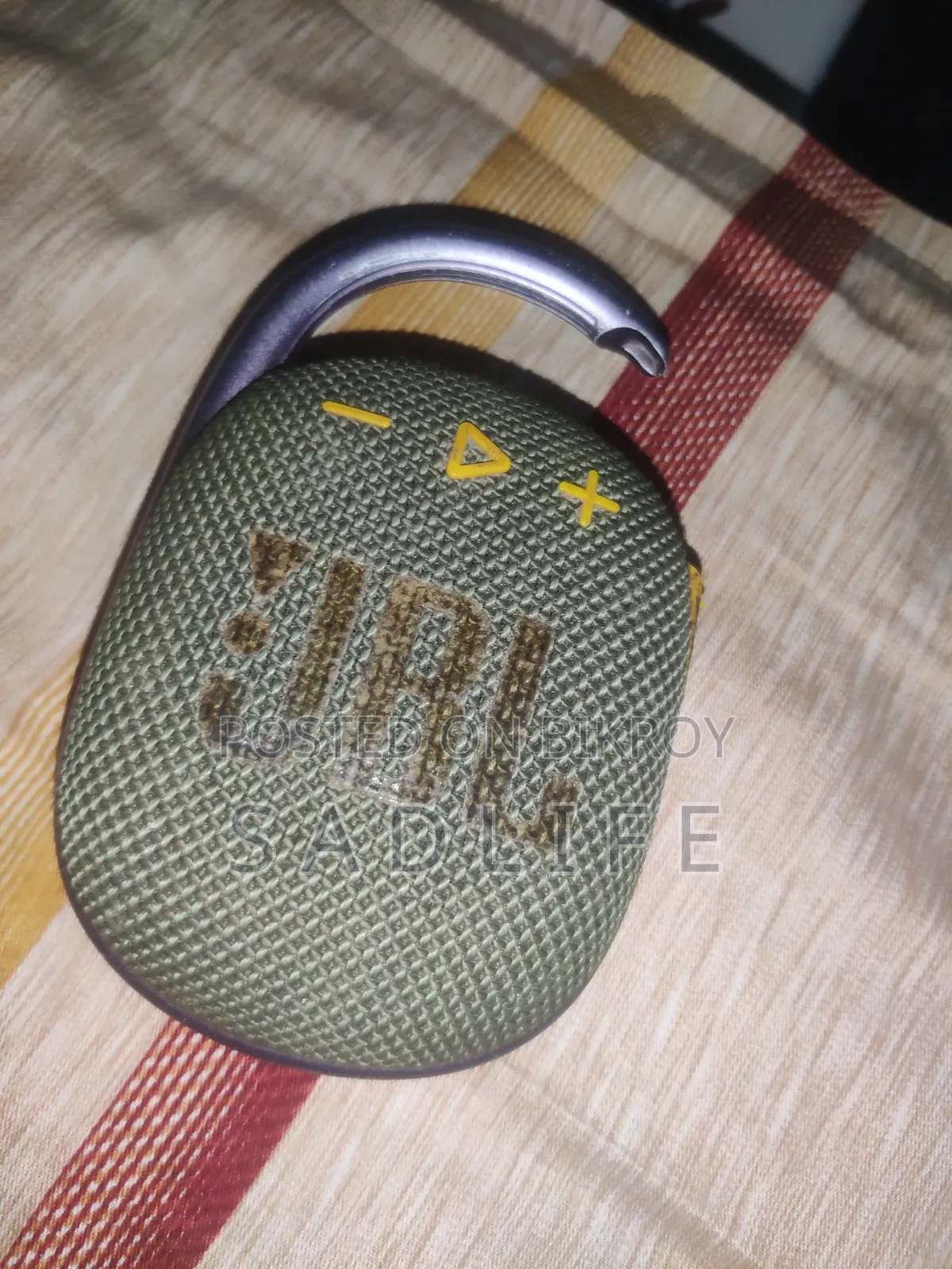 No problems, condition is like new, used for 2 years