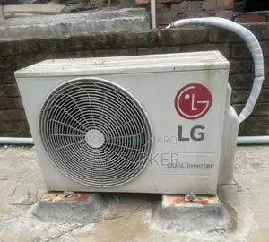 1.5 Ton LG Dual Inverter Running AC For Sale