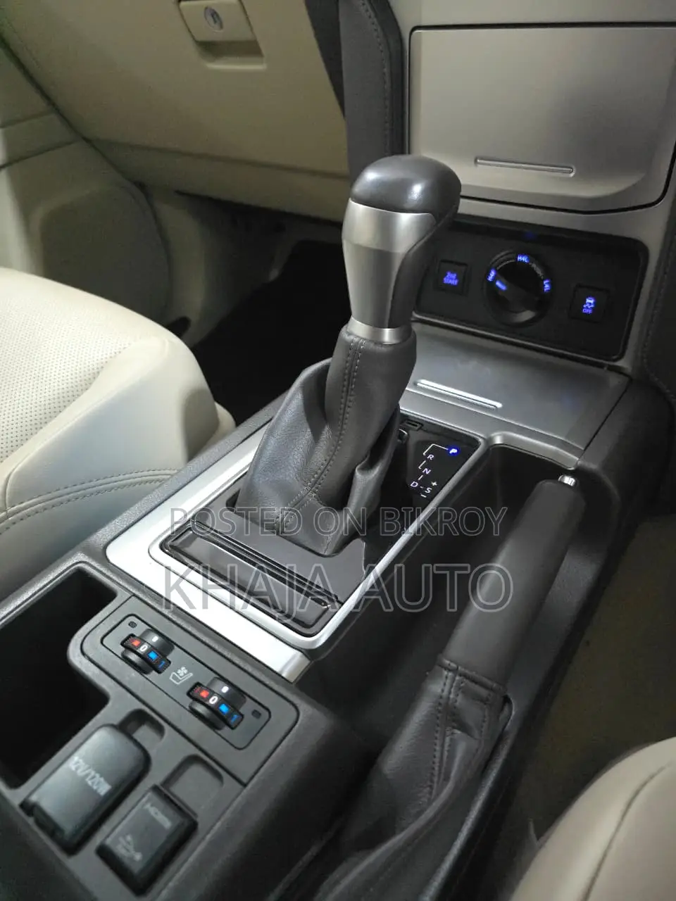 Toyota Land Cruiser Prado 2.7 2022 Black