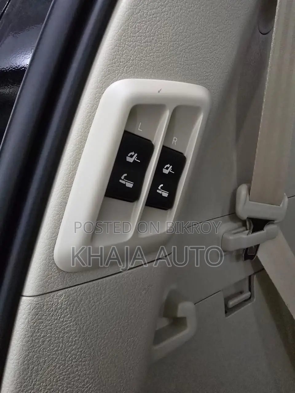 Toyota Land Cruiser Prado 2.7 2022 Black
