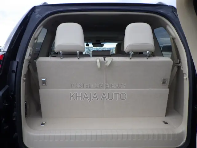 Toyota Land Cruiser Prado 2.7 2022 Black